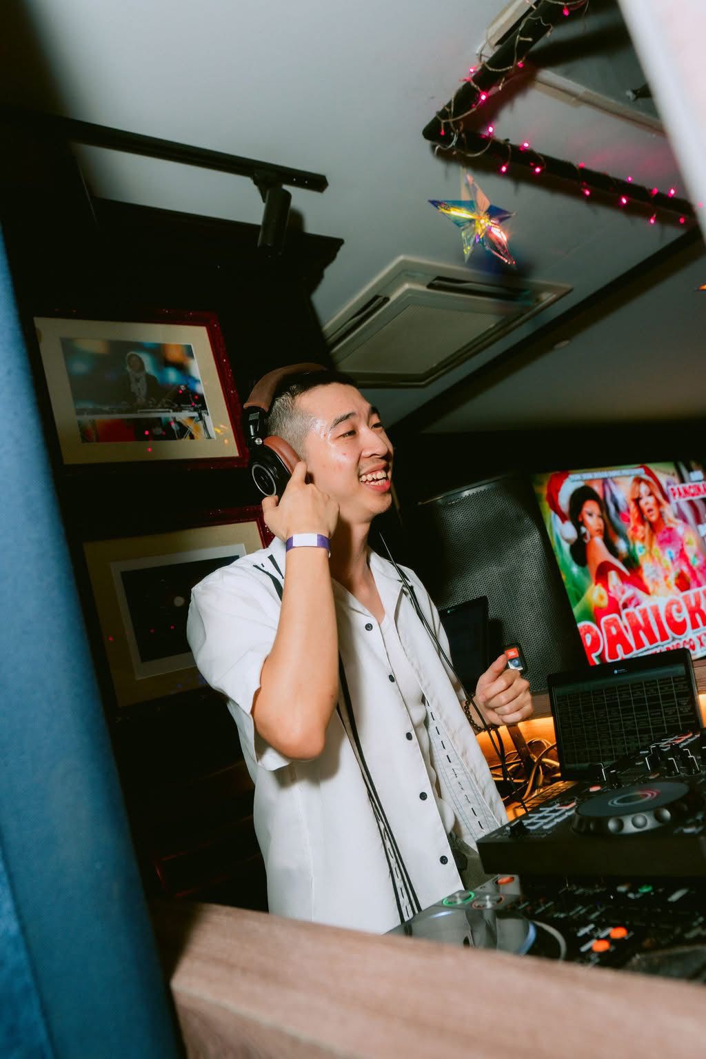 BARELY AGED PRESENTS: THE APERITIVO SESSIONS